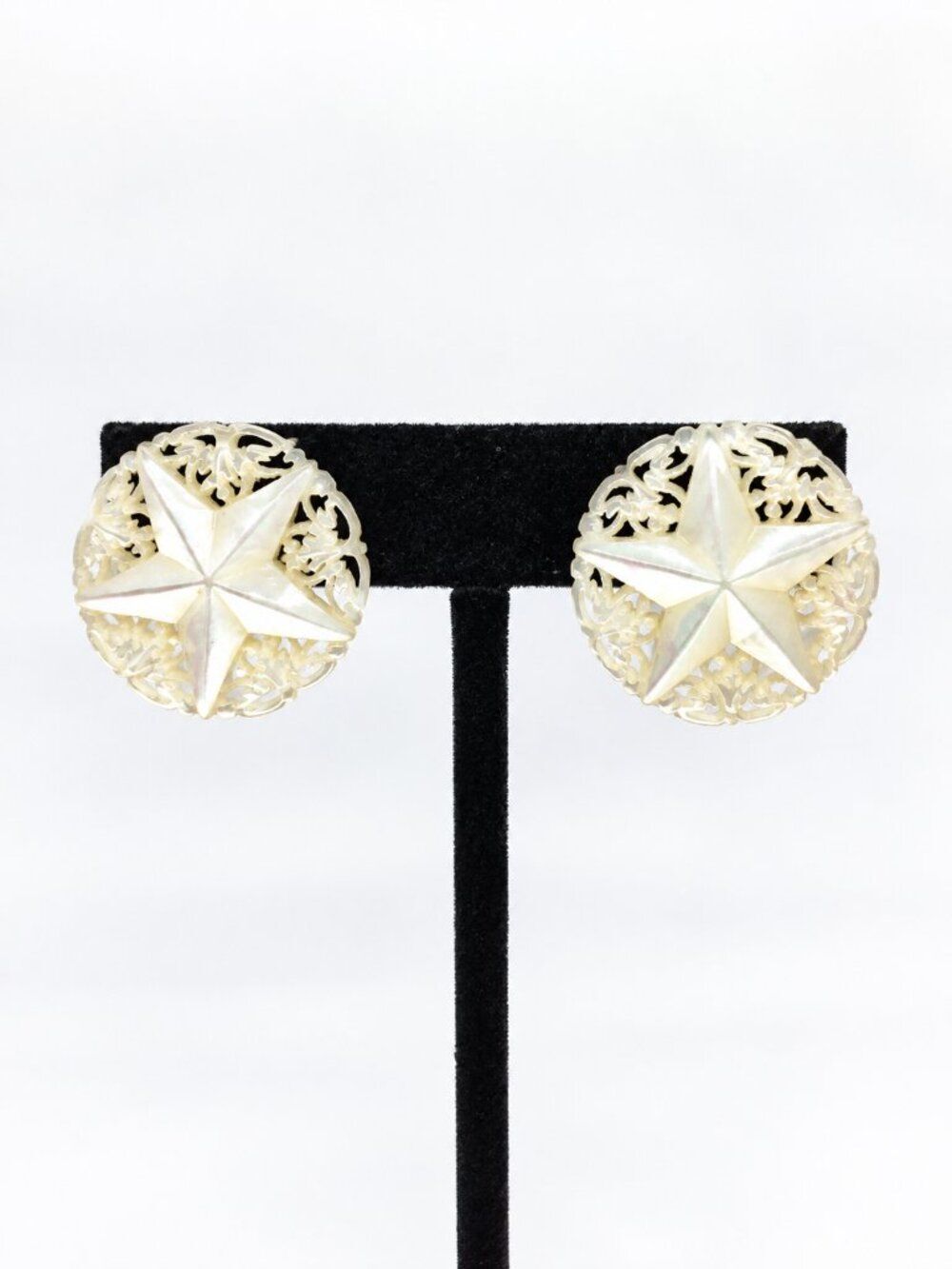 Vintage Carved Mother of Pearl Earrings MOP Star Filigree Lace Cutout Round Disc